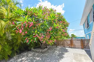 706 E Caribbean Dr, Summerland Key, FL 33042 - Photo 26