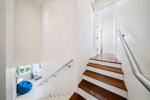 293 Sunset Key Dr, Key West, FL 33040 - Photo 16