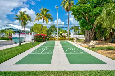1001 W Ocean Drive #1-202, Key Colony, FL 33051 - Photo 44