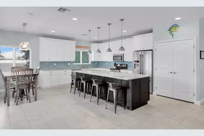 417 3rd Street, Key Largo, FL 33037 - Photo 12