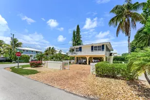 235 W Seaview Cir, Duck Key, FL 33050 - Photo 46