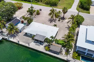 466 W Shore Dr, Summerland Key, FL 33042 - Photo 28
