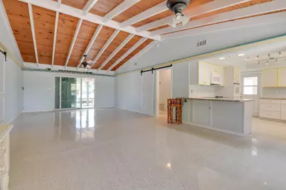 466 W Shore Drive, Summerland Key, FL 33042 - Photo 10