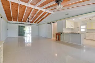 466 W Shore Dr, Summerland Key, FL 33042 - Photo 10
