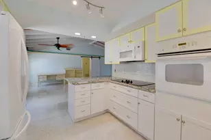 466 W Shore Dr, Summerland Key, FL 33042 - Photo 4
