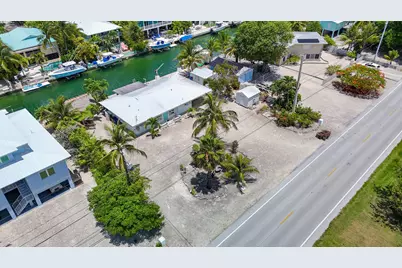 466 W Shore Drive, Summerland Key, FL 33042 - Photo 22