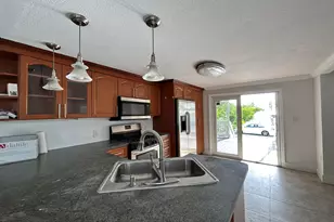 100 Sunset Ln, Key Largo, FL 33037 - Photo 12