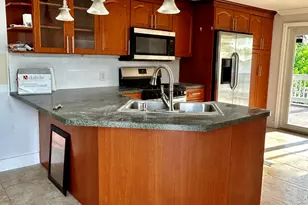 100 Sunset Ln, Key Largo, FL 33037 - Photo 8