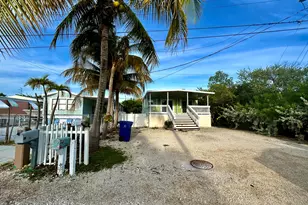 100 Sunset Ln, Key Largo, FL 33037 - Photo 2