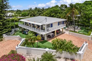 235 W Seaview Cir, Duck Key, FL 33050 - Photo 32