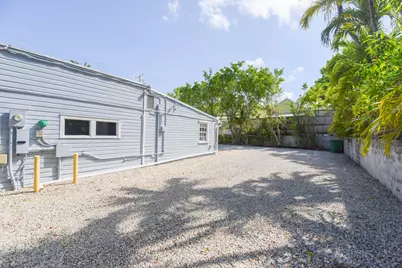 701 Simonton Street, Key West, FL 33040 - Photo 30