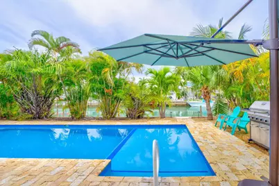 581 10th Street, Key Colony, FL 33051 - Photo 36