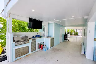 214 Aberdeen Ct, Key Largo, FL 33070 - Photo 14