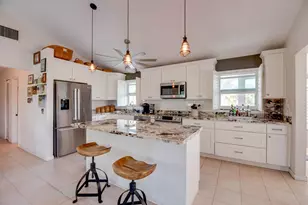 27426 Martinique Ln, Ramrod Key, FL 33042 - Photo 6