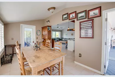 27426 Martinique Lane, Ramrod Key, FL 33042 - Photo 10