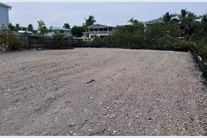 27374 Guadaloupe Lane, Ramrod Key, FL 33042 - Photo 2