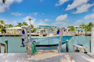 271 3rd St, Key Colony, FL 33051 - Photo 28