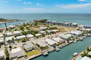 271 3rd St, Key Colony, FL 33051 - Photo 32