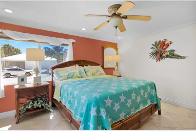 271 3rd Street, Key Colony, FL 33051 - Photo 18