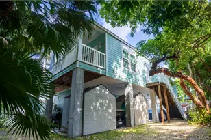 19543 Navajo St, Sugarloaf Key, FL 33042 - Photo 38