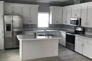 19543 Navajo St, Sugarloaf Key, FL 33042 - Photo 2