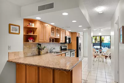 87200 Overseas Highway #D3, Plantation Key, FL 33036 - Photo 4