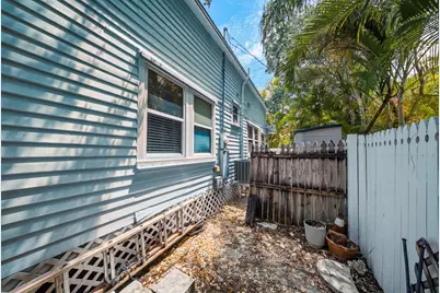 1222 Florida Street, Key West, FL 33040 - Photo 28