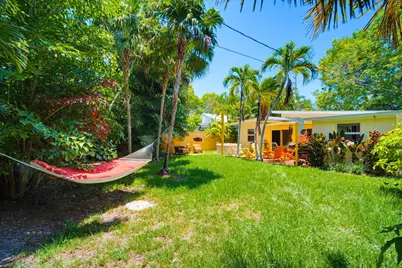 3715 Flagler Avenue, Key West, FL 33040 - Photo 36