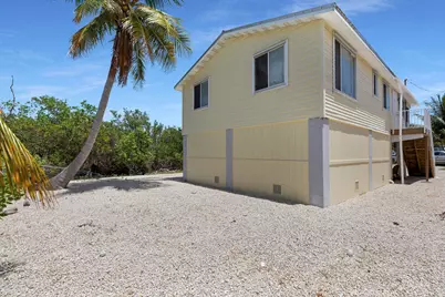 31179 Avenue H, Big Pine Key, FL 33043 - Photo 6