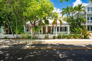 907 United St, Key West, FL 33040 - Photo 2
