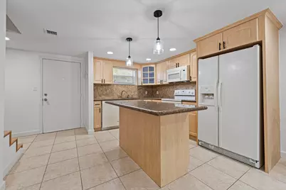 92550 Overseas Highway #APT 214, Key Largo, FL 33070 - Photo 20
