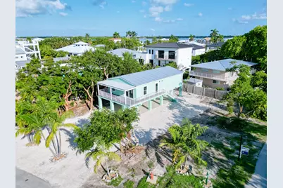 224 W Seaview Drive, Duck Key, FL 33050 - Photo 32