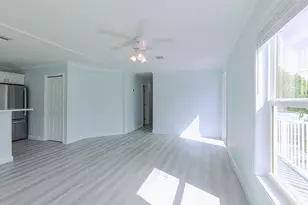 224 W Seaview Dr, Duck Key, FL 33050 - Photo 10