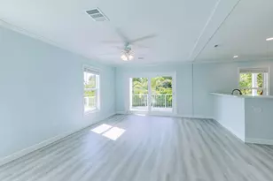 224 W Seaview Dr, Duck Key, FL 33050 - Photo 12