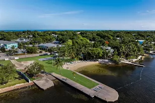 19 SE Marlin Ave, Key Largo, FL 33037 - Photo 36