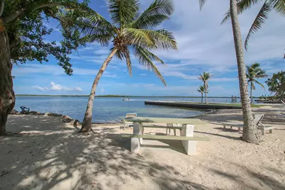 19 SE Marlin Avenue, Key Largo, FL 33037 - Photo 8