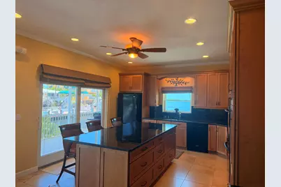 239 Plantation Avenue, Plantation Key, FL 33070 - Photo 10