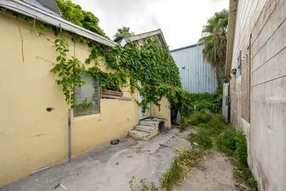 5331 5th Avenue, Stock Island, FL 33040 - Photo 10
