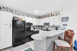 3200 Harriet Ave, Key West, FL 33040 - Photo 12