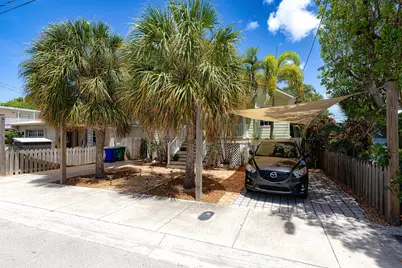 2313 Fogarty Avenue, Key West, FL 33040 - Photo 2
