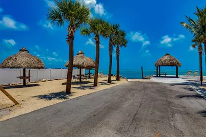 10877 Overseas Highway #APT 35, Marathon, FL 33050 - Photo 34