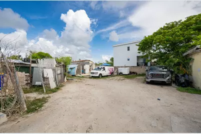 5331 5th Avenue, Stock Island, FL 33040 - Photo 12