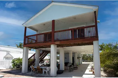 25 Puerta Drive, Big Coppitt, FL 33040 - Photo 2
