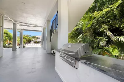 239 W Seaview Drive, Duck Key, FL 33050 - Photo 42