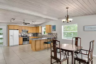 148 Sunrise Dr, Plantation Key, FL 33070 - Photo 6