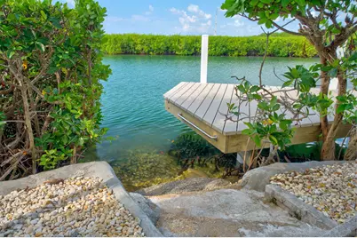 101 N Coral Lane, Key Colony, FL 33051 - Photo 30