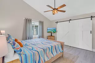 101 N Coral Ln, Key Colony, FL 33051 - Photo 14