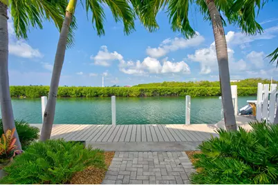 101 N Coral Lane, Key Colony, FL 33051 - Photo 40
