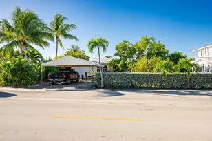 103 Key Haven Rd, Key Haven, FL 33040 - Photo 14