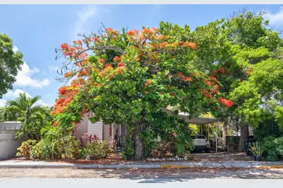 3712 Duck Avenue, Key West, FL 33040 - Photo 2